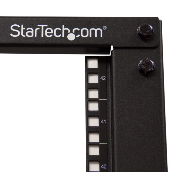 StarTech.com 4-Pfosten 42 HE Mobiles Open Frame Serverrack, 19" Netzwerk Rack mit Rädern, Rack für Computer/AV/Daten/IT Geräte - Rollen, Nivellierfüße oder Bodenmontage - Image 2