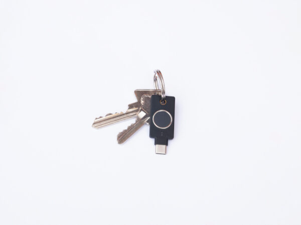 YubiKey C Bio (FIDO Edition) in Retailverpackung - Image 3