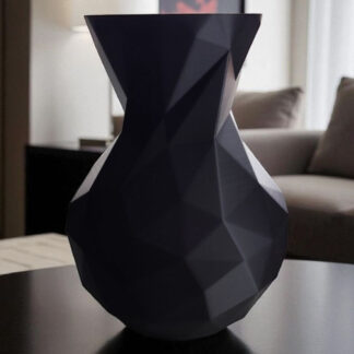 Minimalistische Low-Poly Vase, 3D gedruckt — 91 x 91 x 126 mm