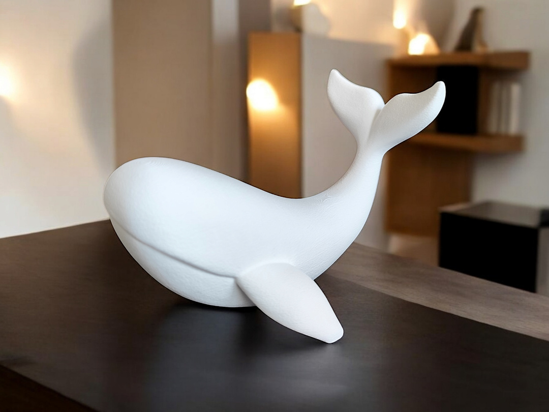 Skulptur „The Whale“ – 3D gedruckt, 85 x 126 x 73 mm, mattweißes PLA Skulptur „The Whale“ – 3D gedruckt, 85 x 126 x 73 mm, mattweißes PLA