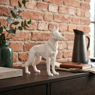 Skulptur Nr. 59 – Low-Poly Deutscher Schäferhund, 3D gedruckt (22 x 67 x 58 mm)