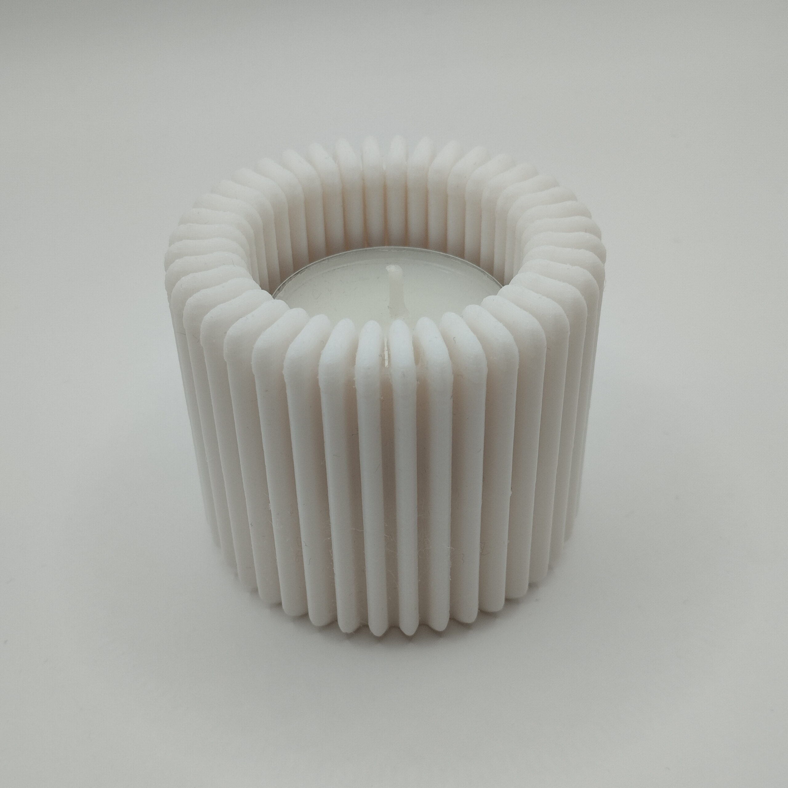 Gerippter Teelichthalter (64 x 64 x 55 mm) – 3D gedruckt – Bild 2