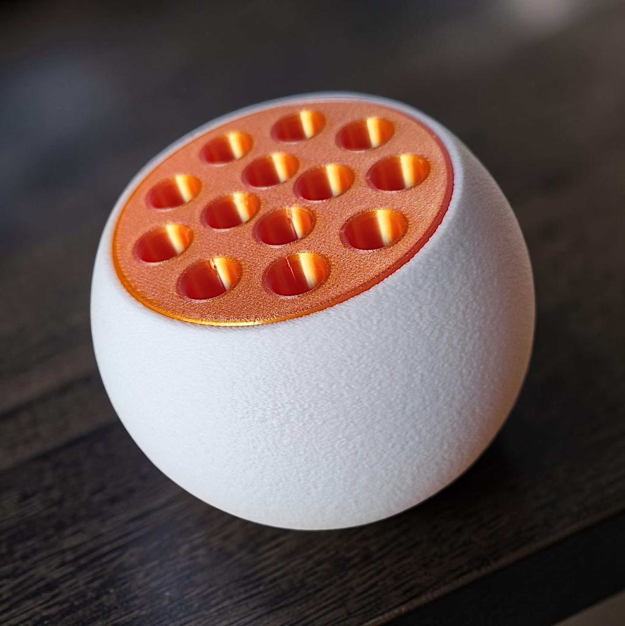 TrypoBall Stiftehalter (2‑teilig) — 3D gedruckt (12 × 120 × 100 mm) – Bild 3
