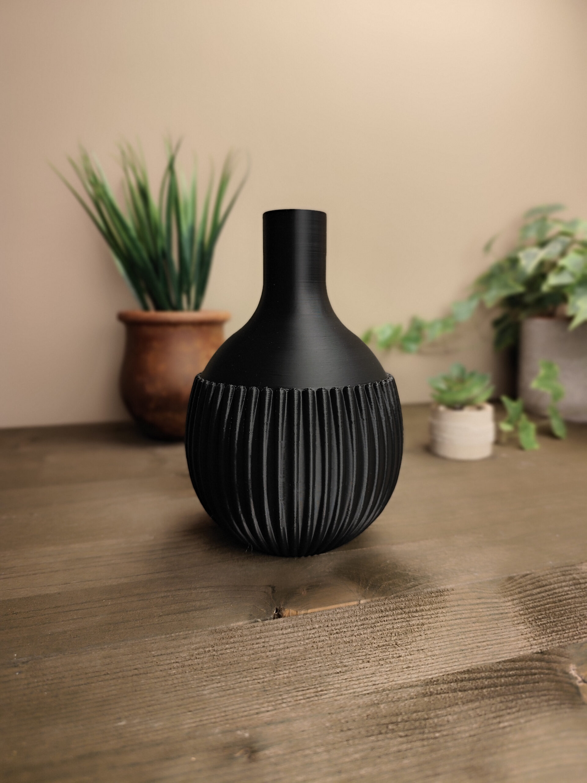 Vase mit halb gerippter Oberfläche, 3D gedruckt – 96 x 96 x 142 mm – Bild 3
