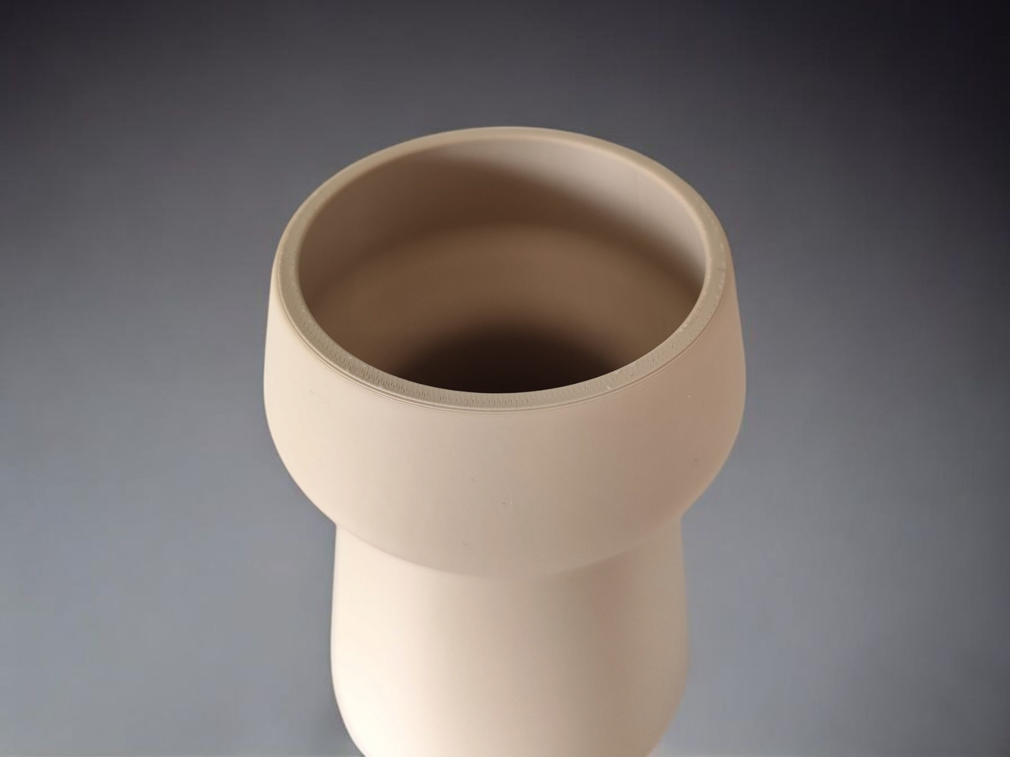 Athen – Kegelförmige Vase 3D gedruckt (67 x 67 x 116 mm) Athen – Kegelförmige Vase 3D gedruckt (67 x 67 x 116 mm)